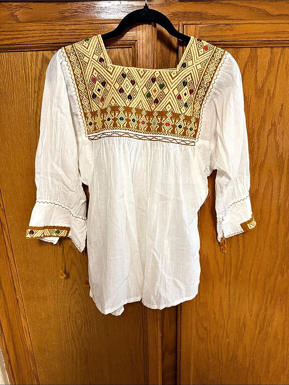 Embroidered Geometric Tunic in White & Brown Like New